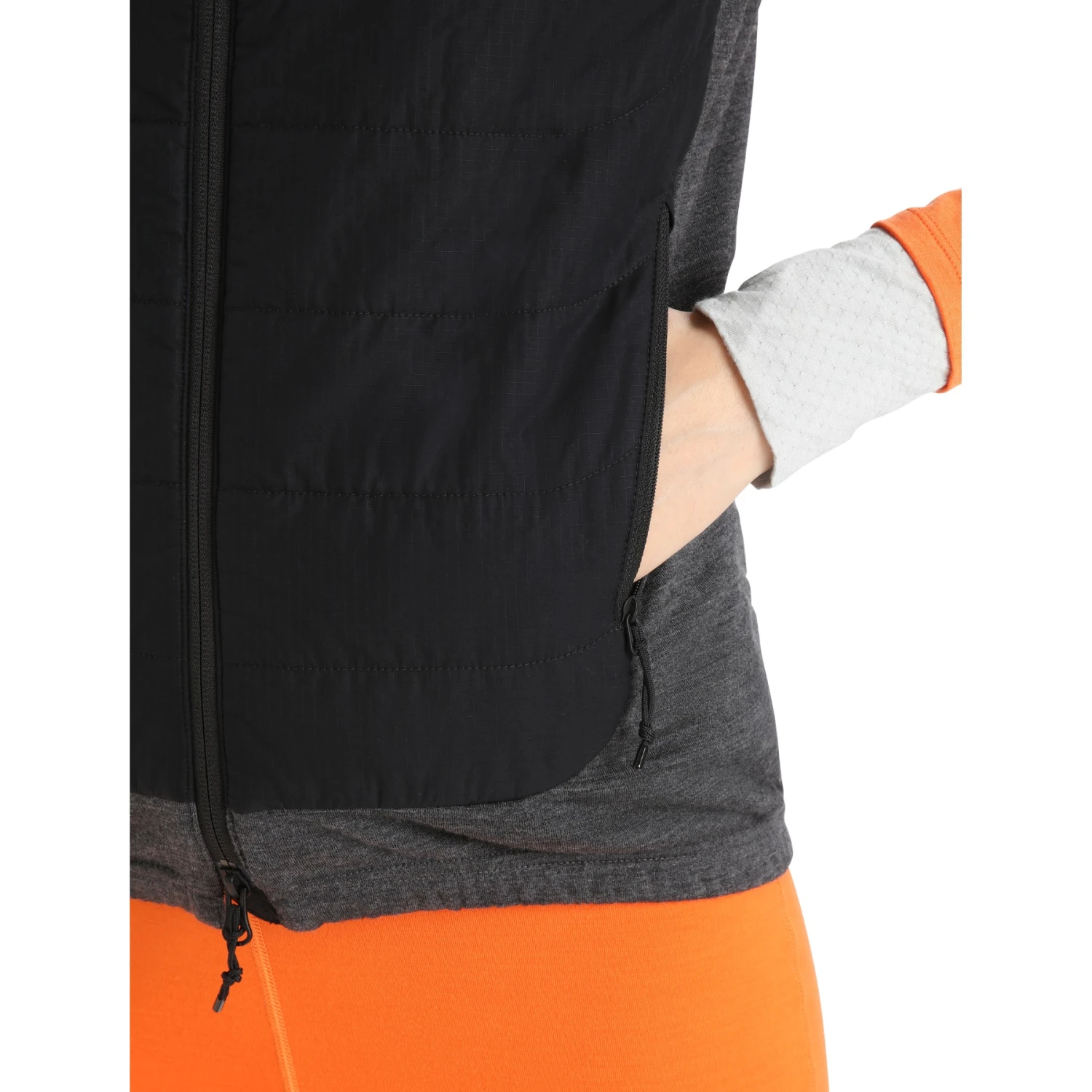 Icebreaker MerinoLoft™ Vest Women - Black/Jet Hthr 8 Icebreaker MerinoLoft™ Vest Women - Black/Jet Hthr - Image 6