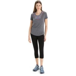 Icebreaker Sphere II Hitt Short Sleeve Tee Women - Midnight Navy Hthr 13 Icebreaker Sphere II Hitt Short Sleeve Tee Women - Midnight Navy Hthr -Icebreaker icebreaker womens sphere ii hitt short sleeve tee midnight navy hthr 5 1384536