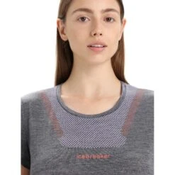 Icebreaker Sphere II Hitt Short Sleeve Tee Women - Midnight Navy Hthr 14 Icebreaker Sphere II Hitt Short Sleeve Tee Women - Midnight Navy Hthr -Icebreaker icebreaker womens sphere ii hitt short sleeve tee midnight navy hthr 6 1384537