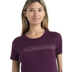 Icebreaker Tech Lite II Camping Lines Short Sleeve Tee Women - Nightshade 11 Icebreaker Tech Lite II Camping Lines Short Sleeve Tee Women - Nightshade -Icebreaker icebreaker womens tech lite ii camping lines short sleeve tee nightshade model 5 1499075