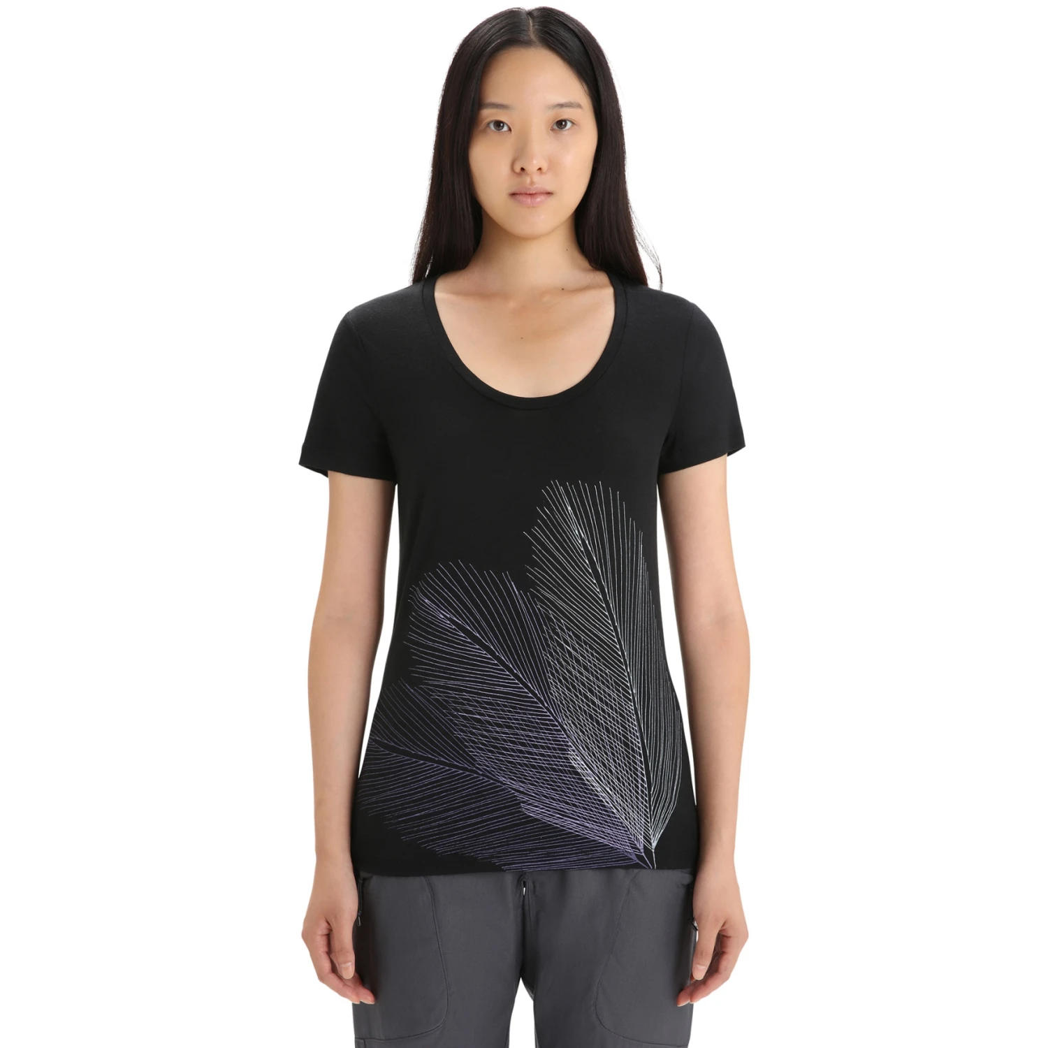 Icebreaker Tech Lite II Plume Short Sleeve Scoop Tee Women - Black 3 Icebreaker Tech Lite II Plume Short Sleeve Scoop Tee Women - Black