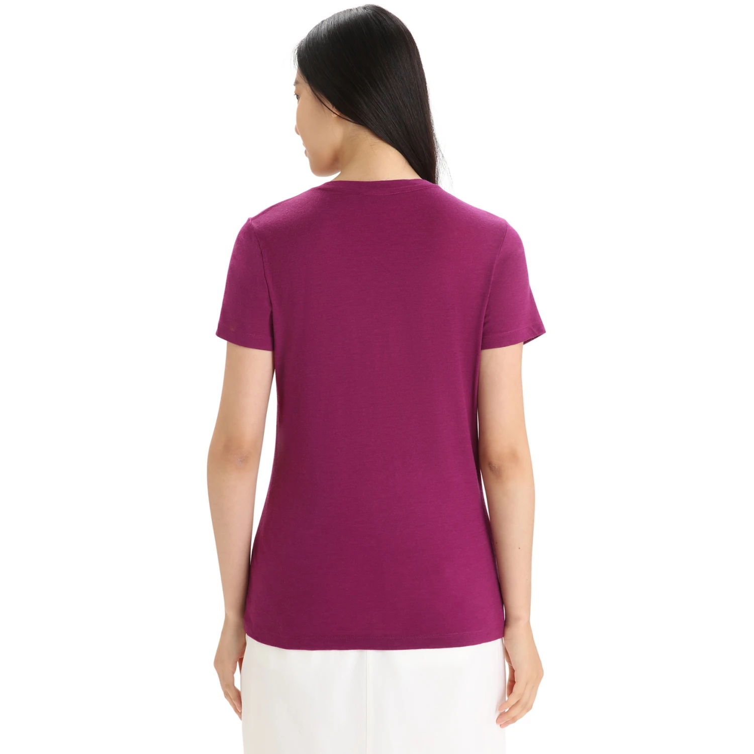 Icebreaker Tech Lite II Springtime Flowers Short Sleeve Tee Women - Go Berry 4 Icebreaker Tech Lite II Springtime Flowers Short Sleeve Tee Women - Go Berry - Image 2