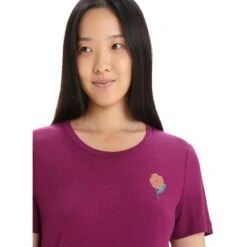 Icebreaker Tech Lite II Springtime Flowers Short Sleeve Tee Women - Go Berry 14 Icebreaker Tech Lite II Springtime Flowers Short Sleeve Tee Women - Go Berry -Icebreaker icebreaker womens tech lite ii springtime flowers short sleeve tee go berry 6 1384738