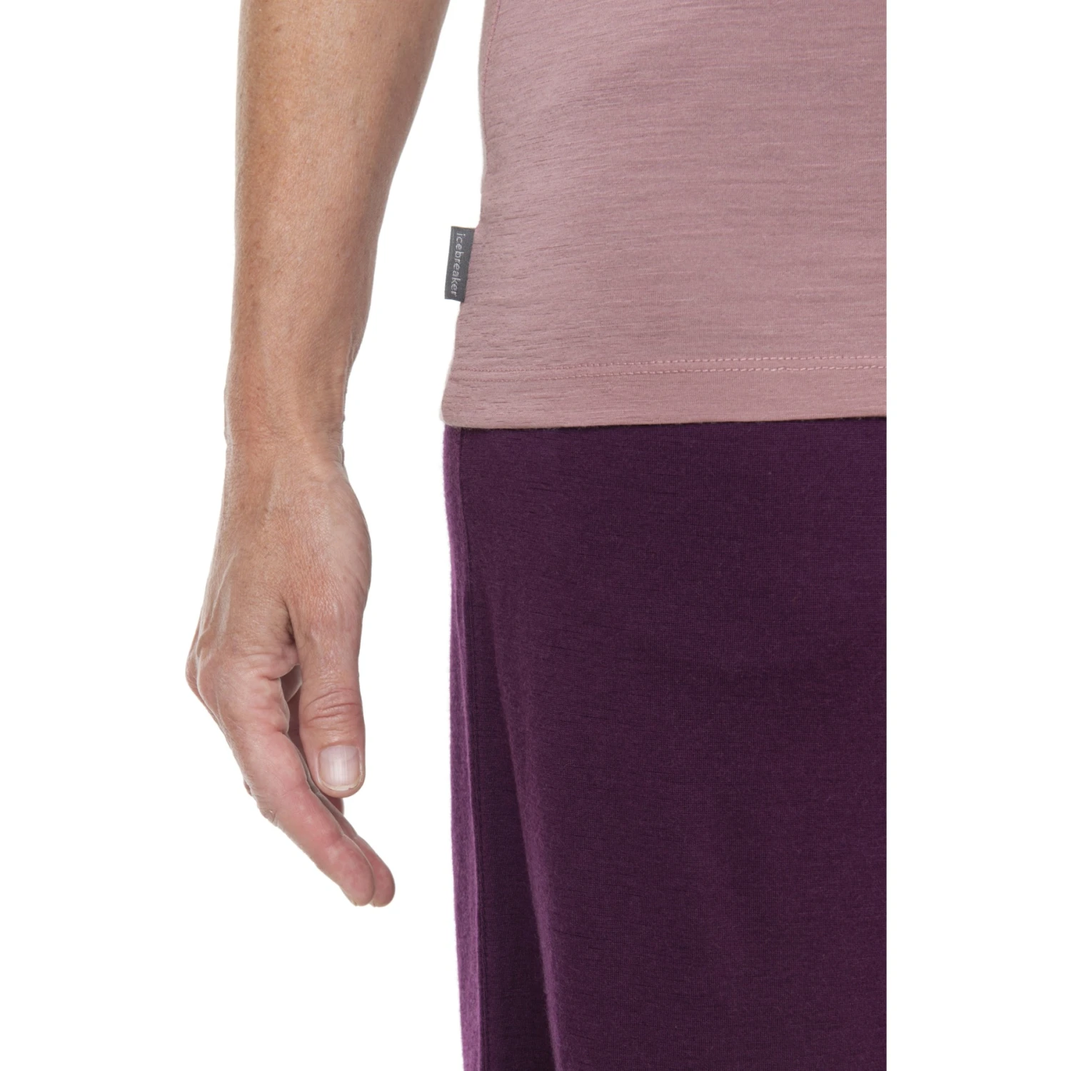 Icebreaker Tech Lite II T-Shirt Women - Crystal 8 Icebreaker Tech Lite II T-Shirt Women - Crystal - Image 6