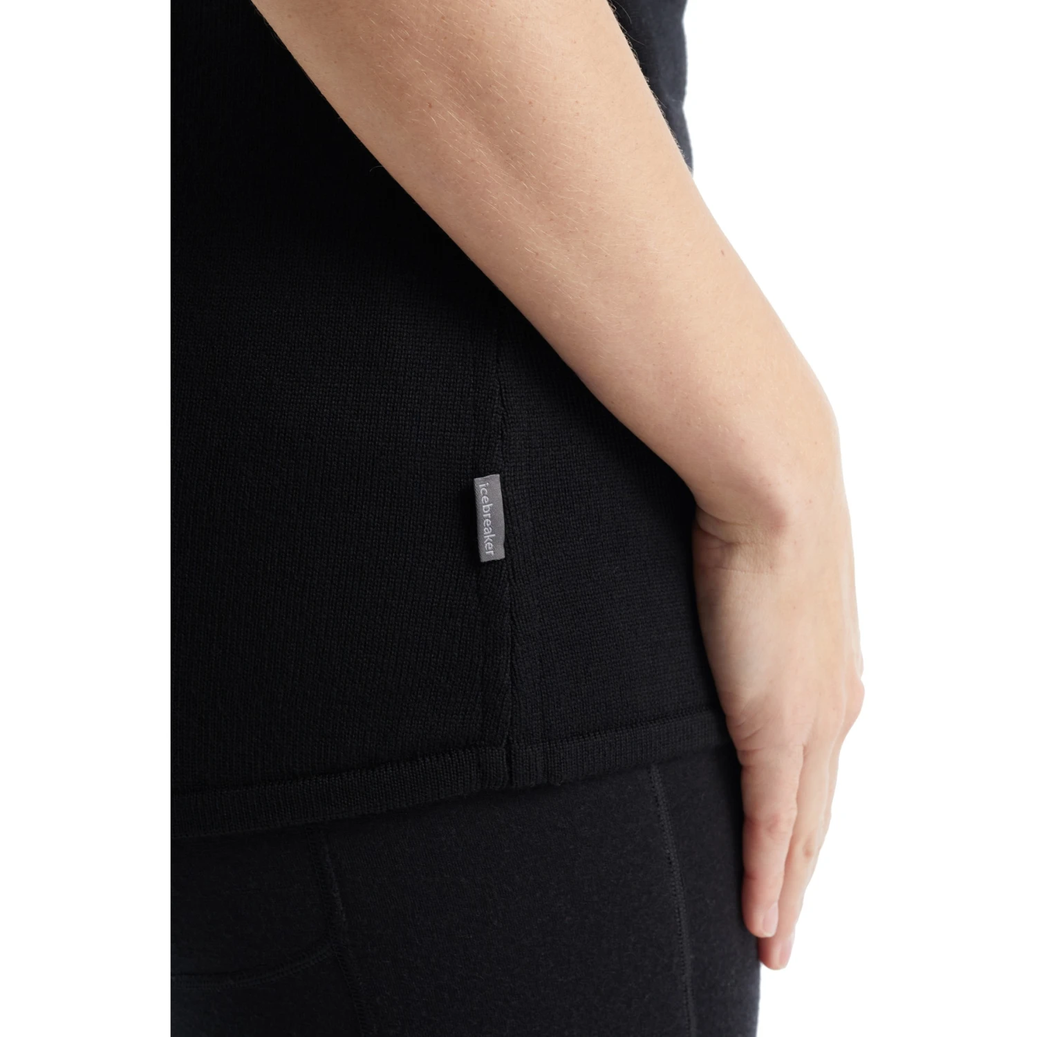 Icebreaker ZoneKnit™ Insulated Vest Women - Black 9 Icebreaker ZoneKnit™ Insulated Vest Women - Black - Image 7