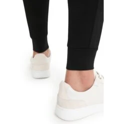 Icebreaker ZoneKnit™ Jogger Women - Black -Icebreaker icebreaker womens zoneknit jogger black 6 1271266